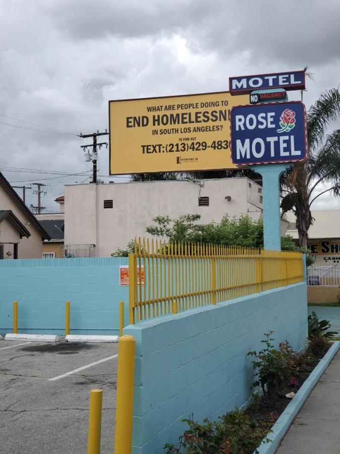 Rose Hotel Compton